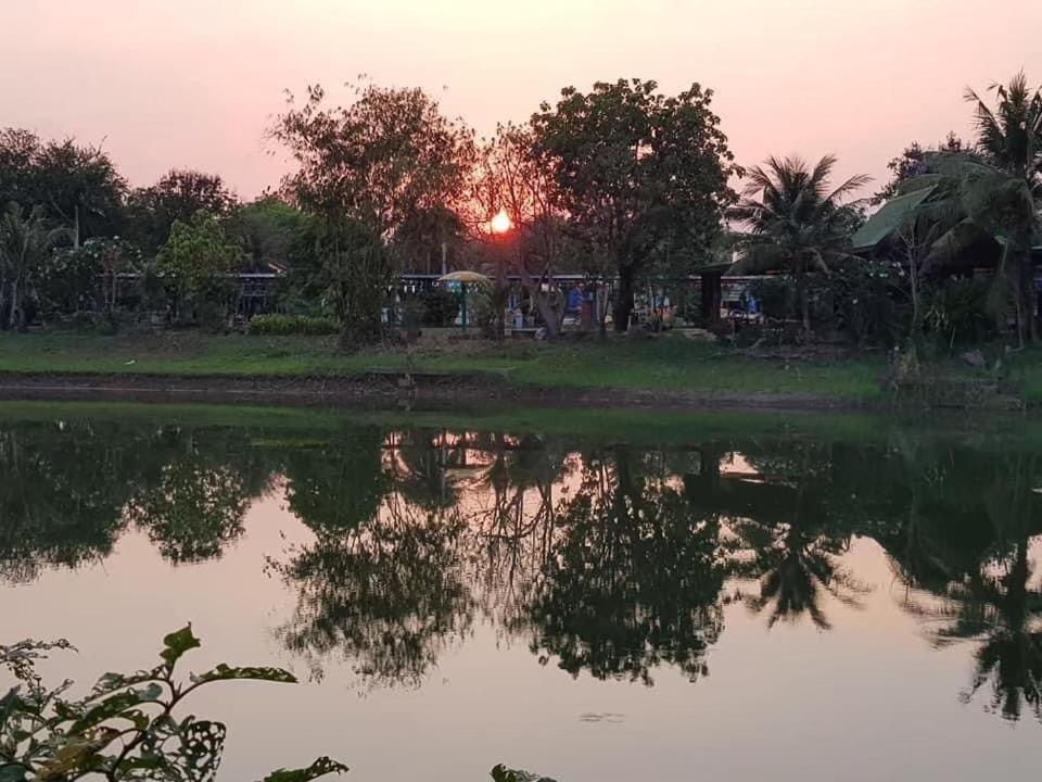 Baan Suan San Rak บ้านสวนแสนรัก Buriram Extérieur photo